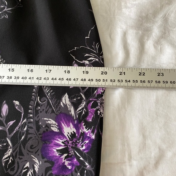 Cleo Women's Black Skirt‎ Purple Floral Print Whimsigoth Size 8 Fairies Mystical - Picture 8 of 11
